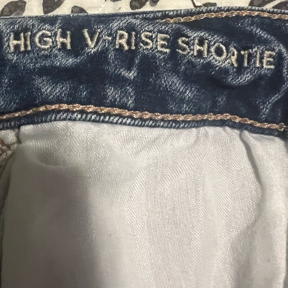 American Eagle Denim Shortie Shorts - Picture 4 of 6